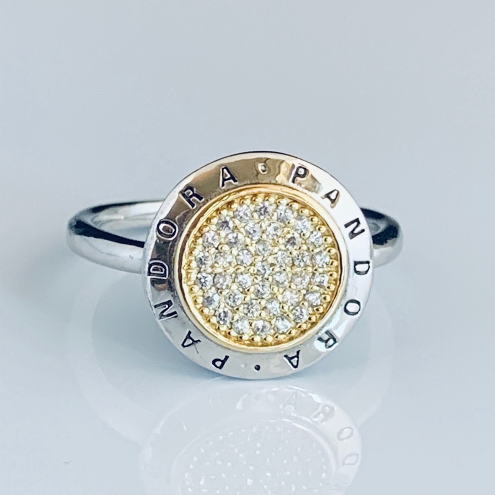 Authentic pandora signature ring size 8☔️💧☔️💧☔️✨